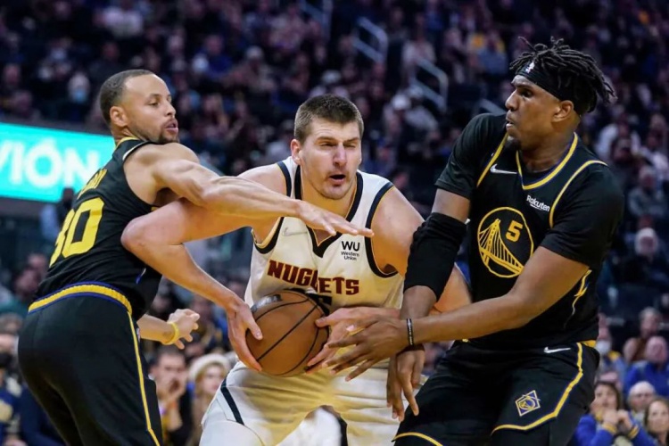 一击见血 一击见血